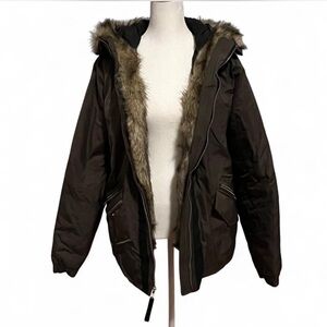 Abercrombie & Fitch Dark Green Fur-Trimmed Puffer Jacket